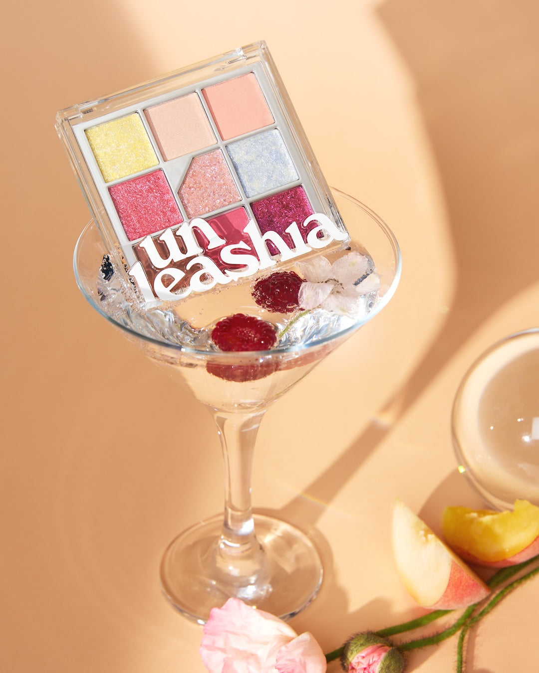 UNLEASHIA Glitterpedia Eye Palette No.7 All of Peach Ade 6.9g_MX - official product image 5