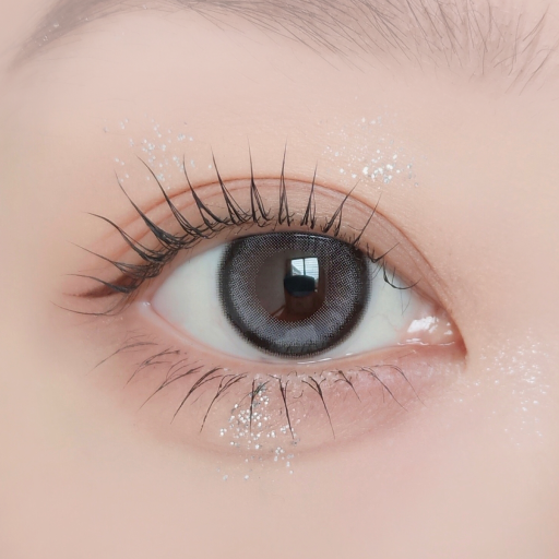 Qrsessed 1 Day Colored Contact Lens - Runway Gray 0.00 (10 pcs)