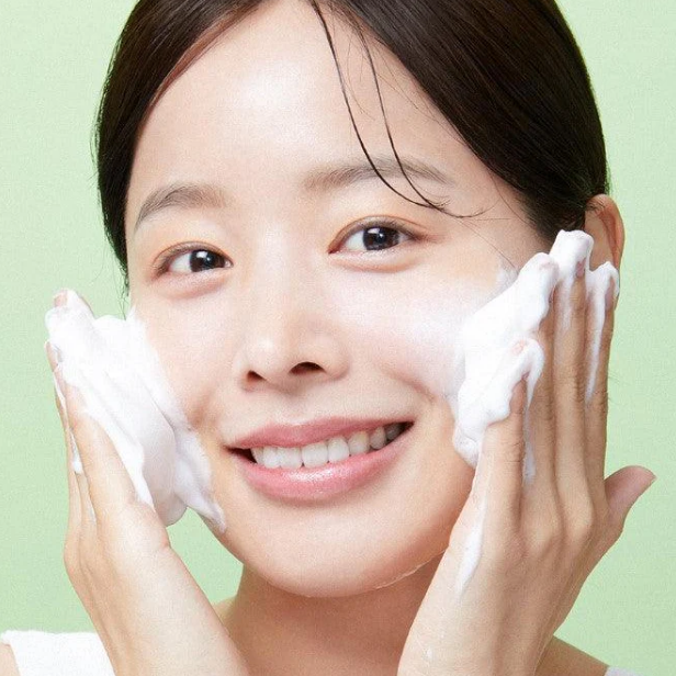 Dr.G Red Blemish Cica Cleansing Foam 120ml product image detail 3