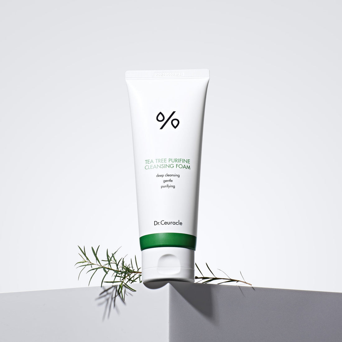 Dr.Ceuracle Tea Tree Purifine 30 Cleansing Foam 150g — Dr.Ceuracle product image 1
