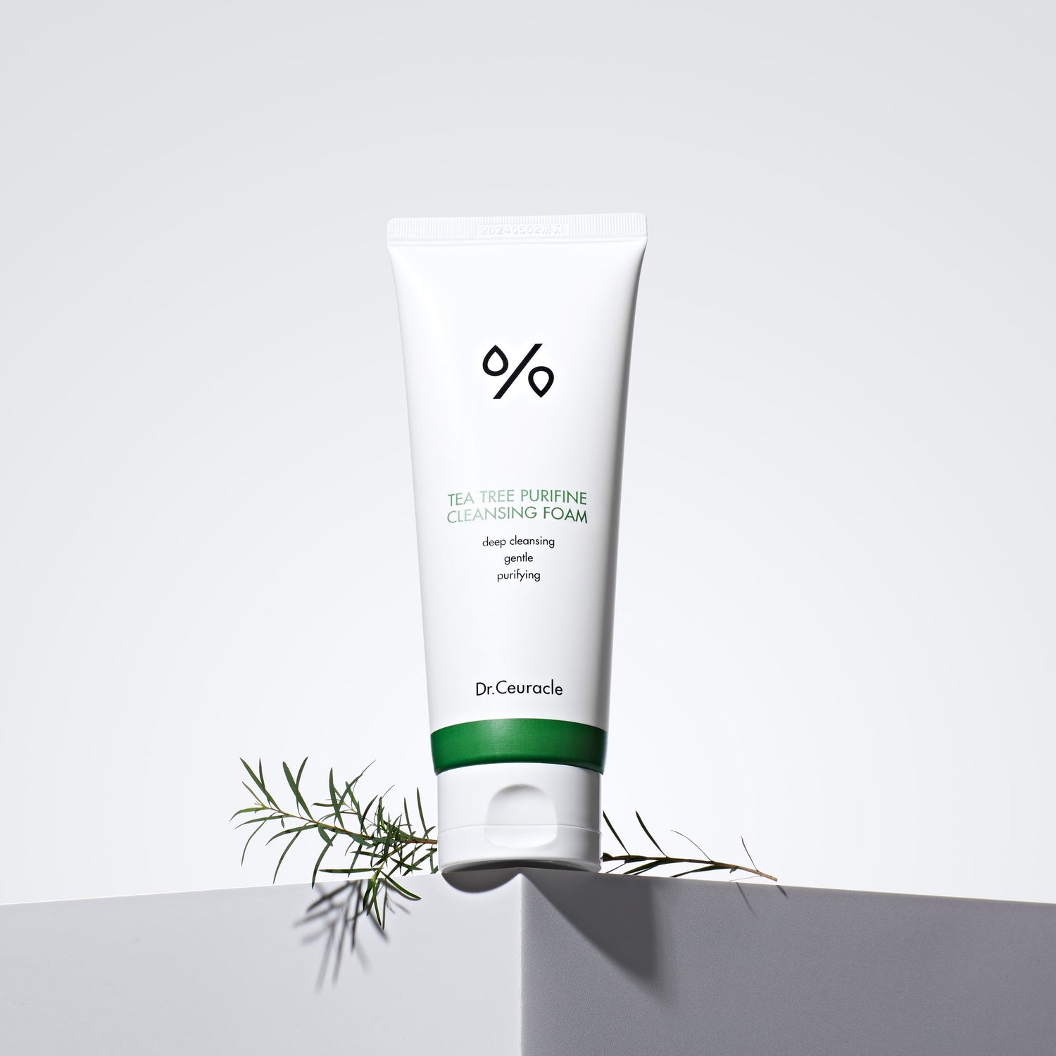 Dr.Ceuracle Tea Tree Purifine 30 Cleansing Foam 150g — Dr.Ceuracle product image 1