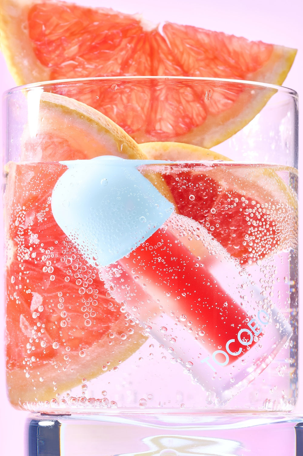 TOCOBO Juicy Berry Plumping Lip Oil 12 CHERRY ADE 4g - official product image 3