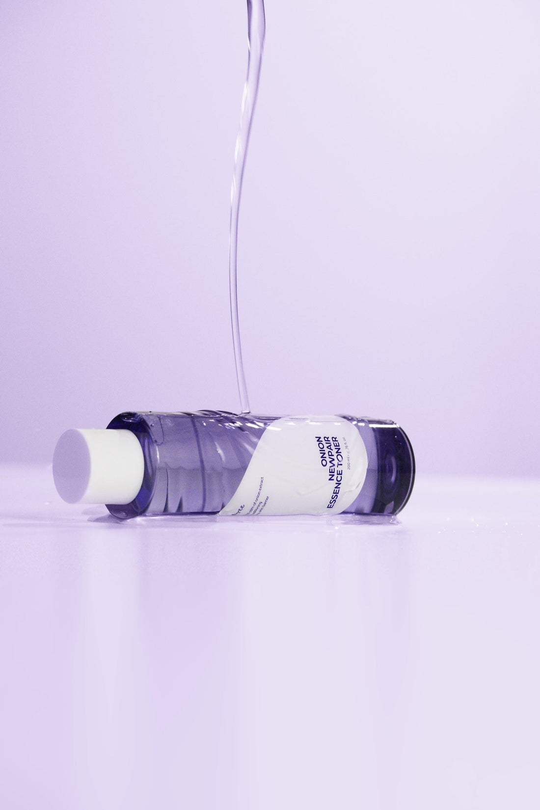 Isntree Onion Newpair Essence Toner 200ml product image 2
