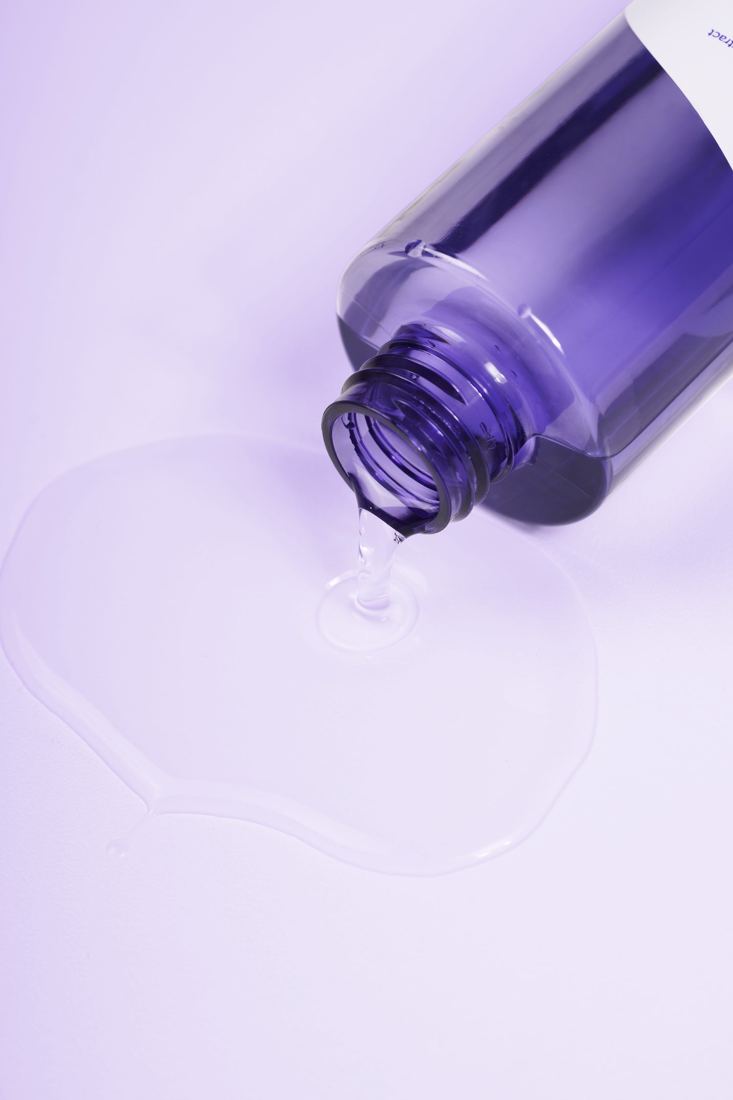 Isntree Onion Newpair Essence Toner 200ml product image 4