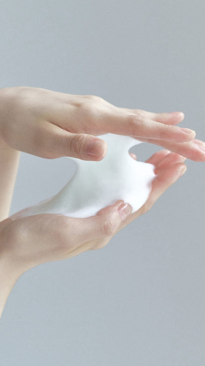 Celimax The Real Noni Acne Bubble Cleanser 155ml — product detail image 4