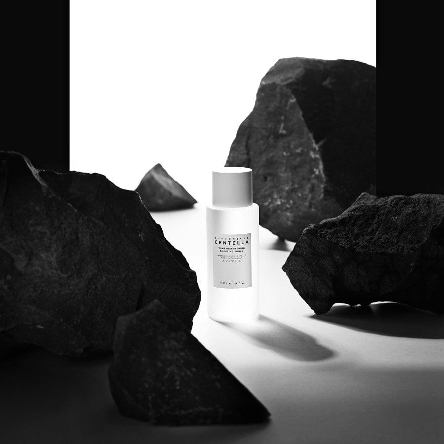 SKIN1004 Madagascar Centella Tone Brightening Boosting Toner 210ml — official product image 5